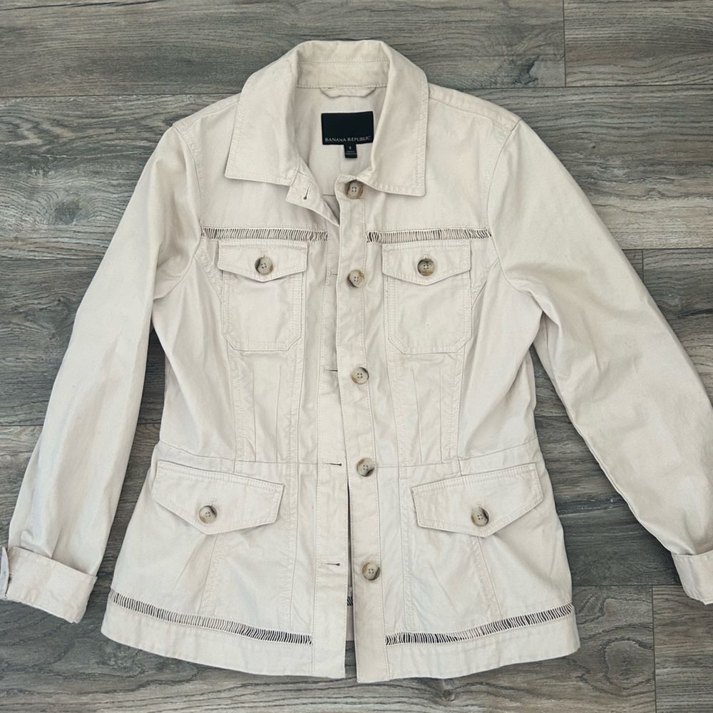 Banana republic beige cotton utility button up jacket size small